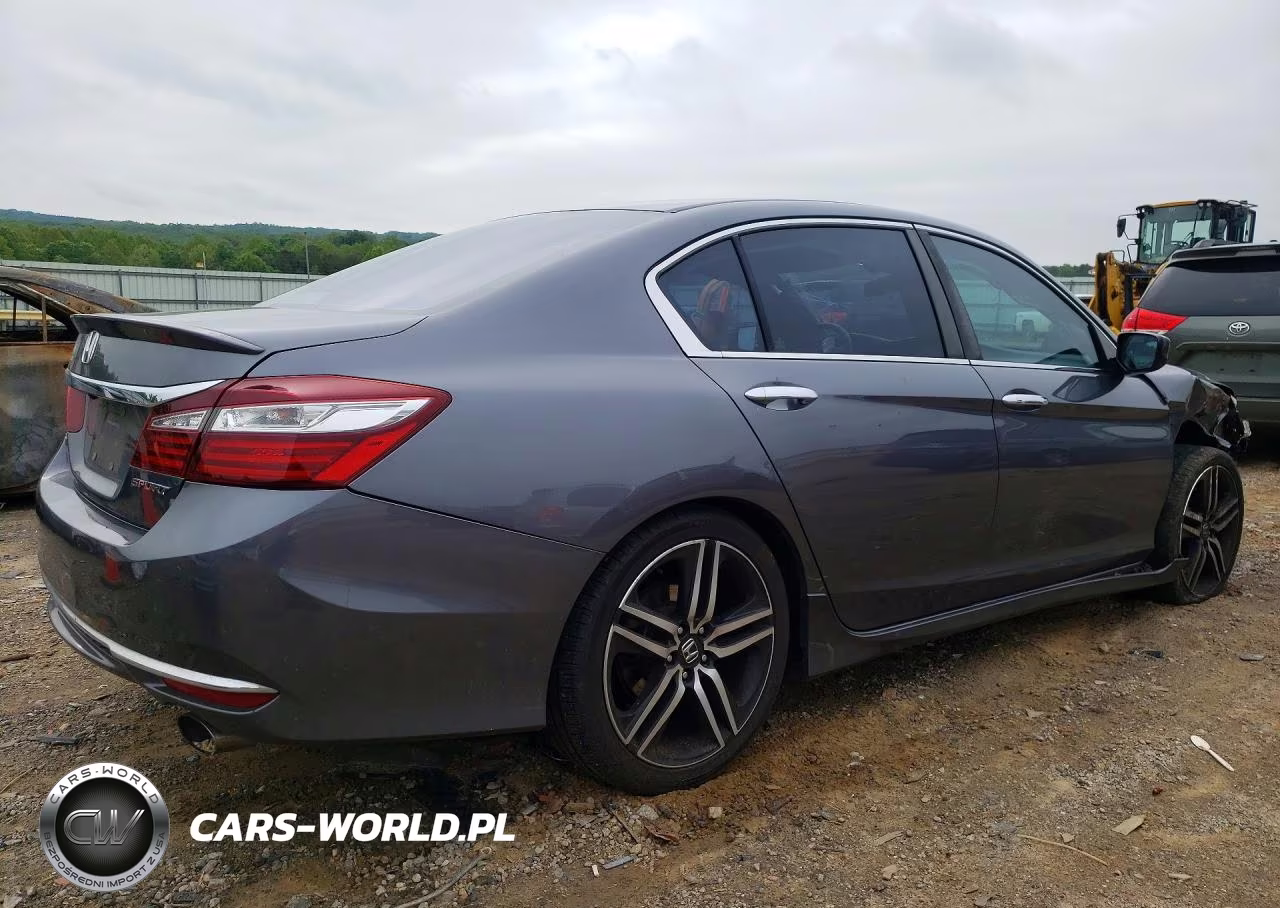 2016 Honda Accord Sport VIN:1HGCR2F52GA065083 - 3