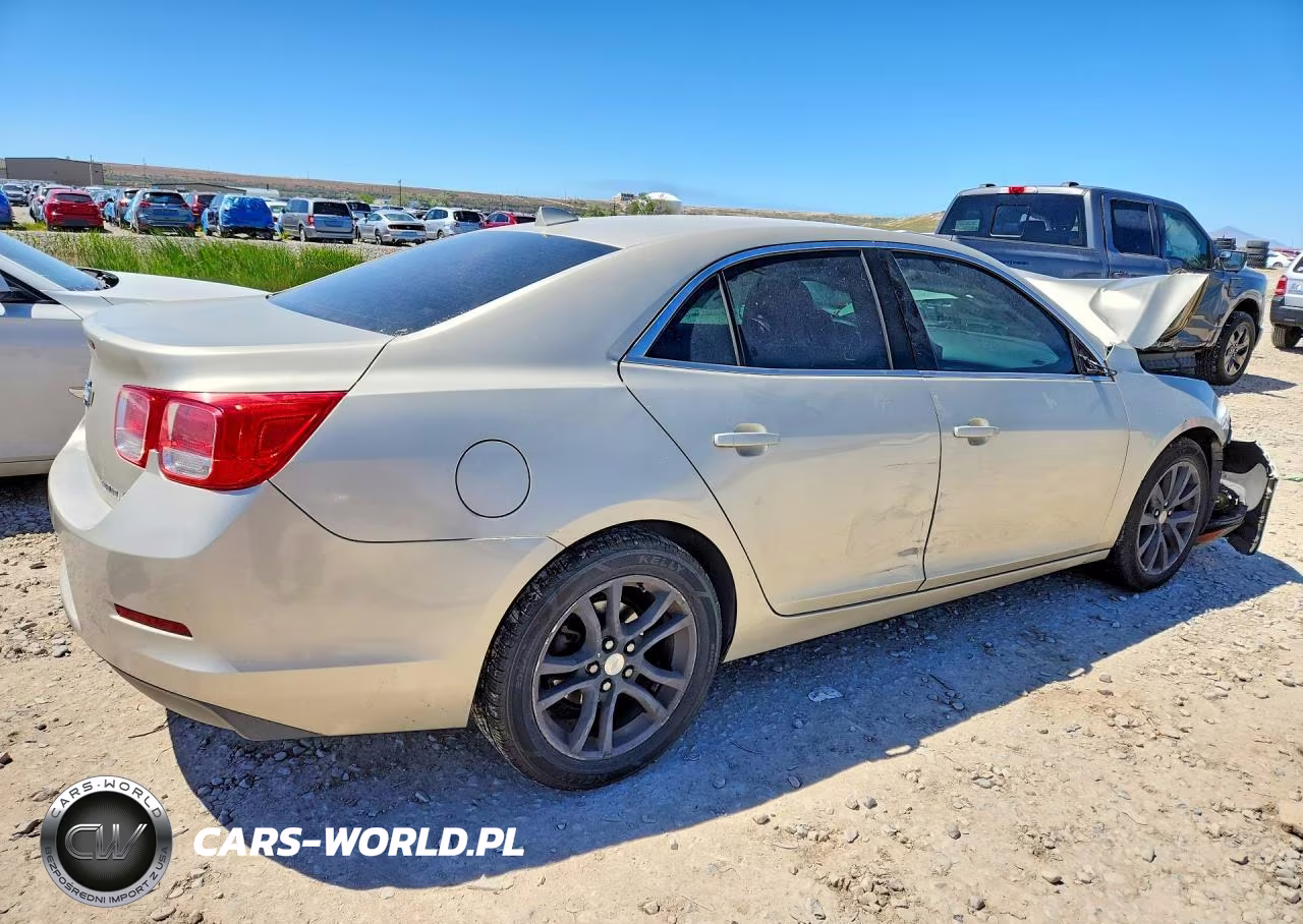 2013 Chevrolet Malibu 2Lt VIN:1G11E5SA6DF236463 - 3