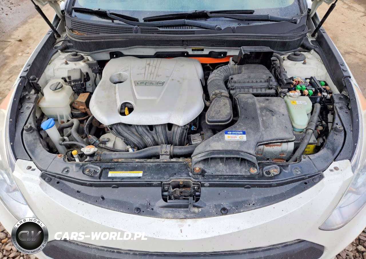 2012 Hyundai Sonata Hybrid VIN:KMHEC4A4XCA032938 - 11