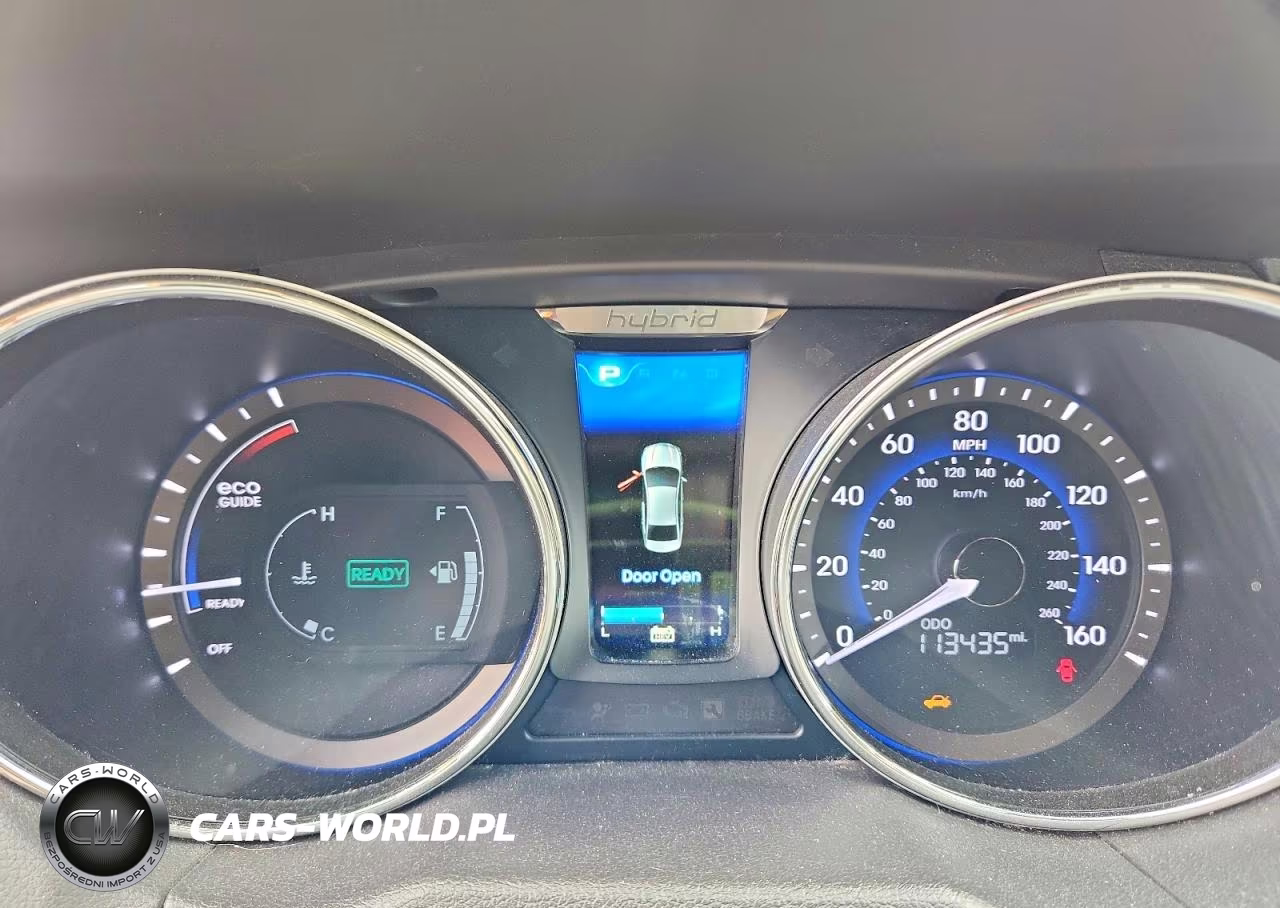 2012 Hyundai Sonata Hybrid VIN:KMHEC4A4XCA032938 - 9