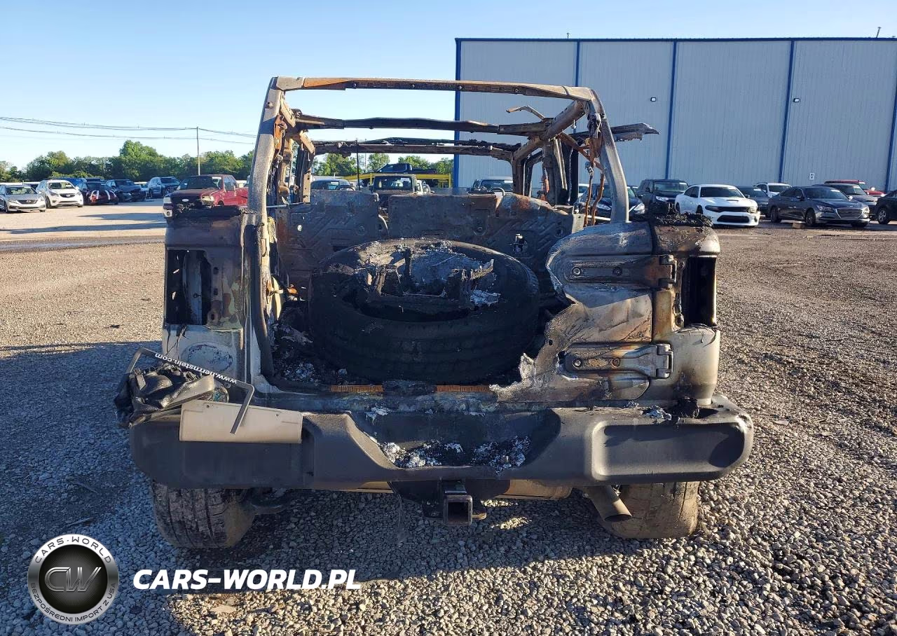 2018 Jeep Wrangler Unlimited Sport VIN:1C4HJXDG0JW163097 - 6