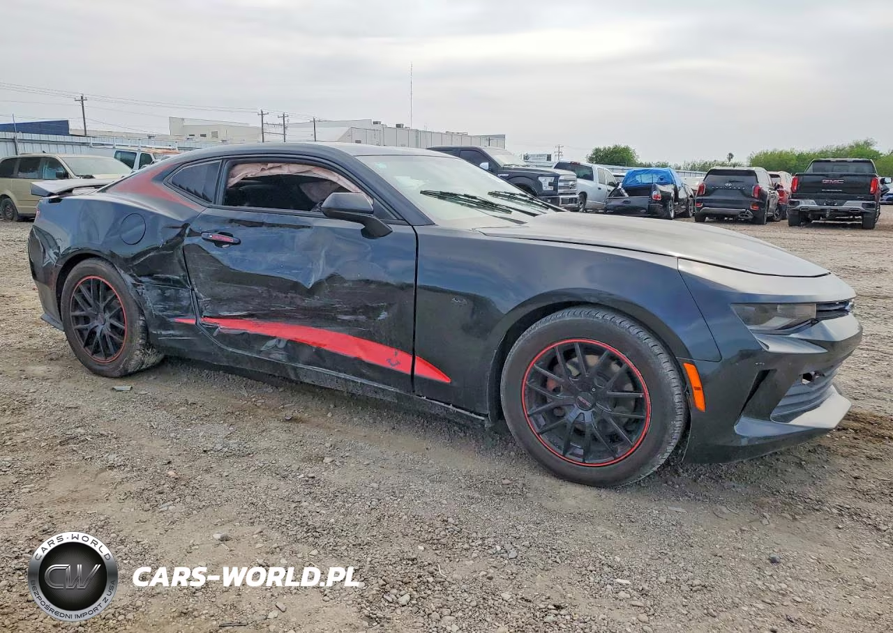 2017 Chevrolet Camaro Lt VIN:1G1FB1RS7H0203972 - 4