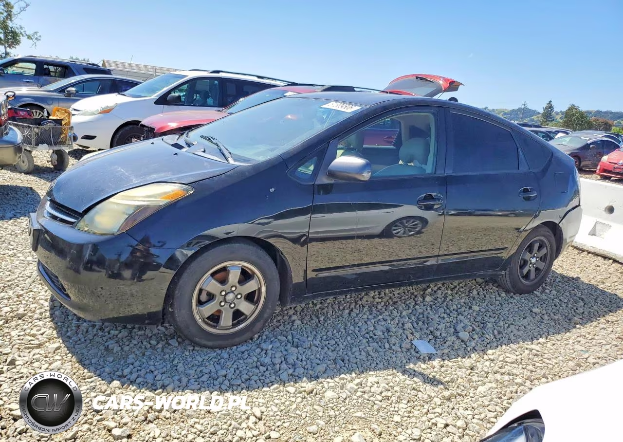 2004 Toyota Prius Base