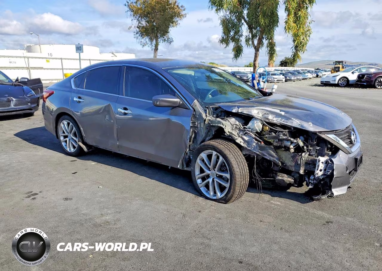 2018 Nissan Altima 2.5 S VIN:1N4AL3AP5JC275961 - 4