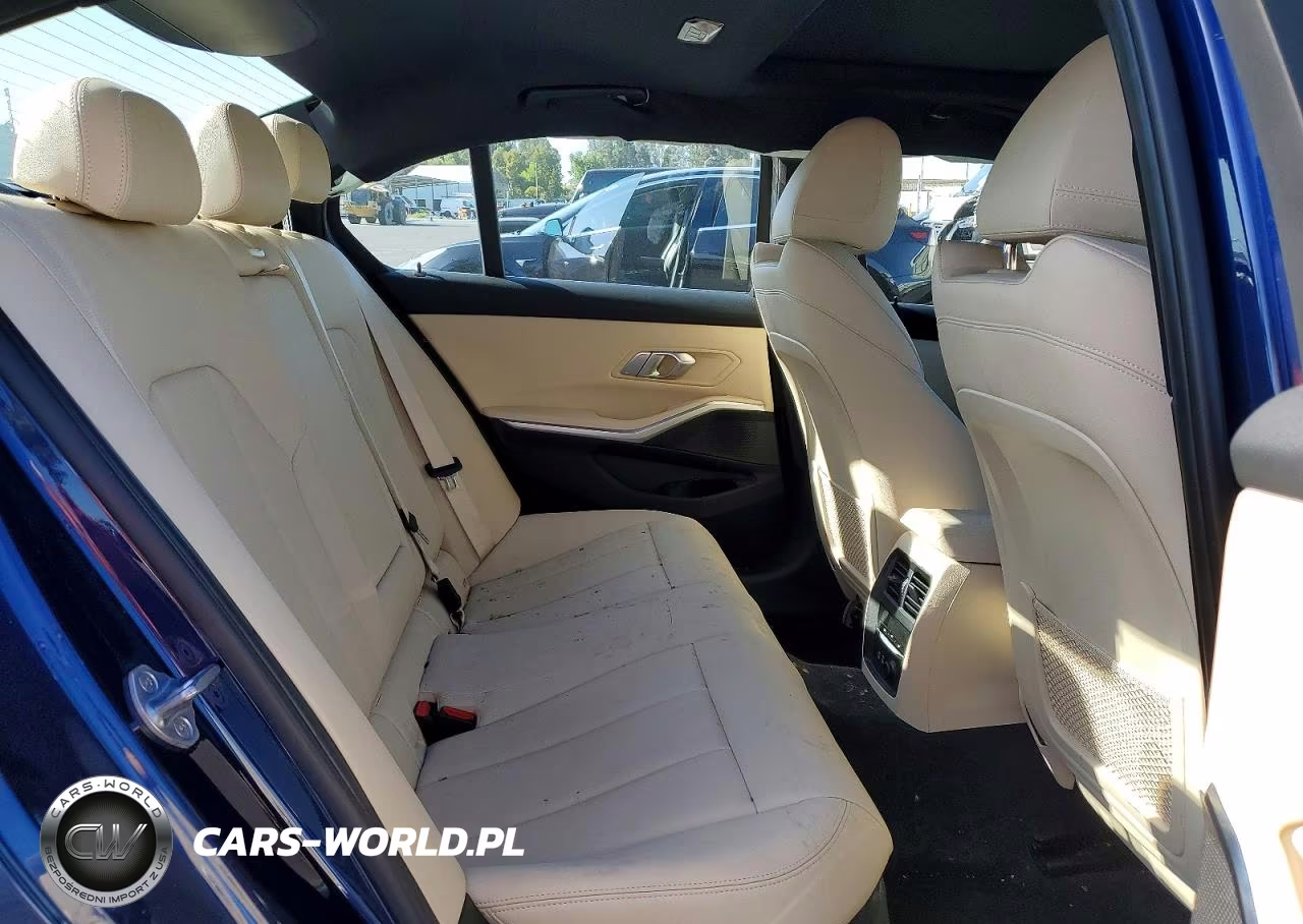 2019 BMW 330I VIN:WBA5R1C53KAJ99676 - 10
