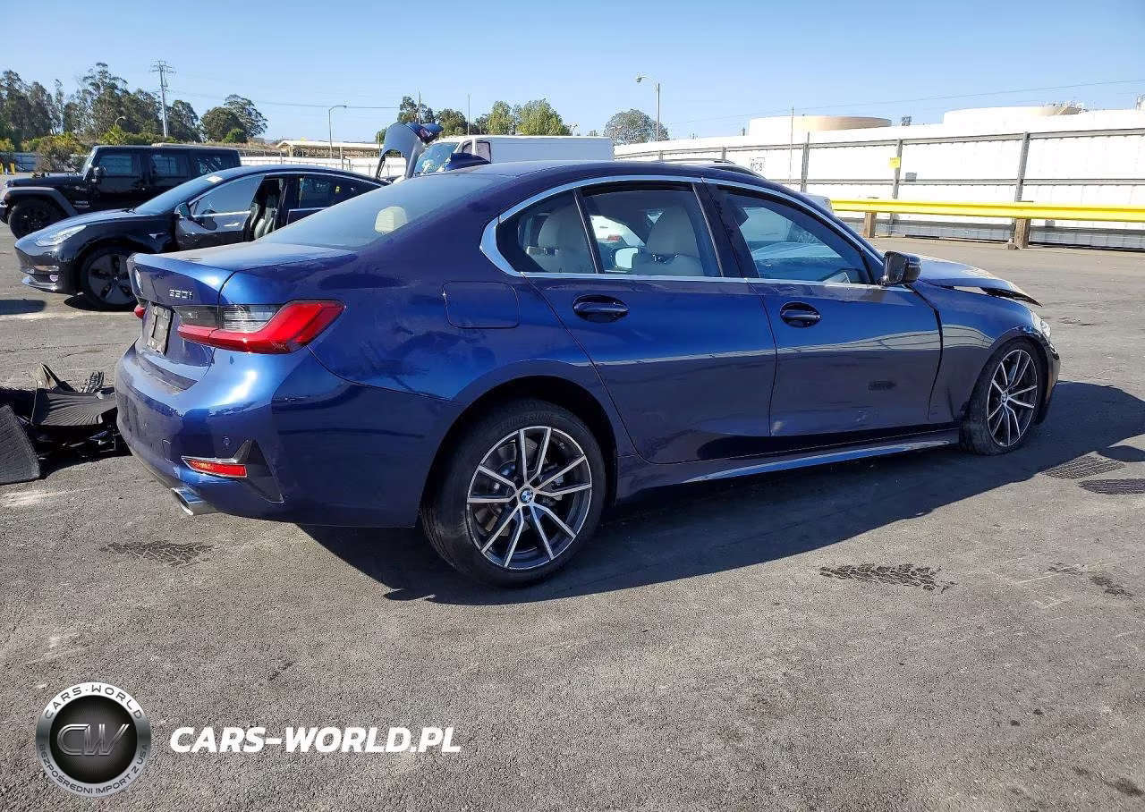 2019 BMW 330I VIN:WBA5R1C53KAJ99676 - 3