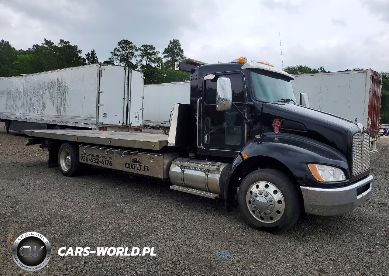2022 Kenworth Construction T270