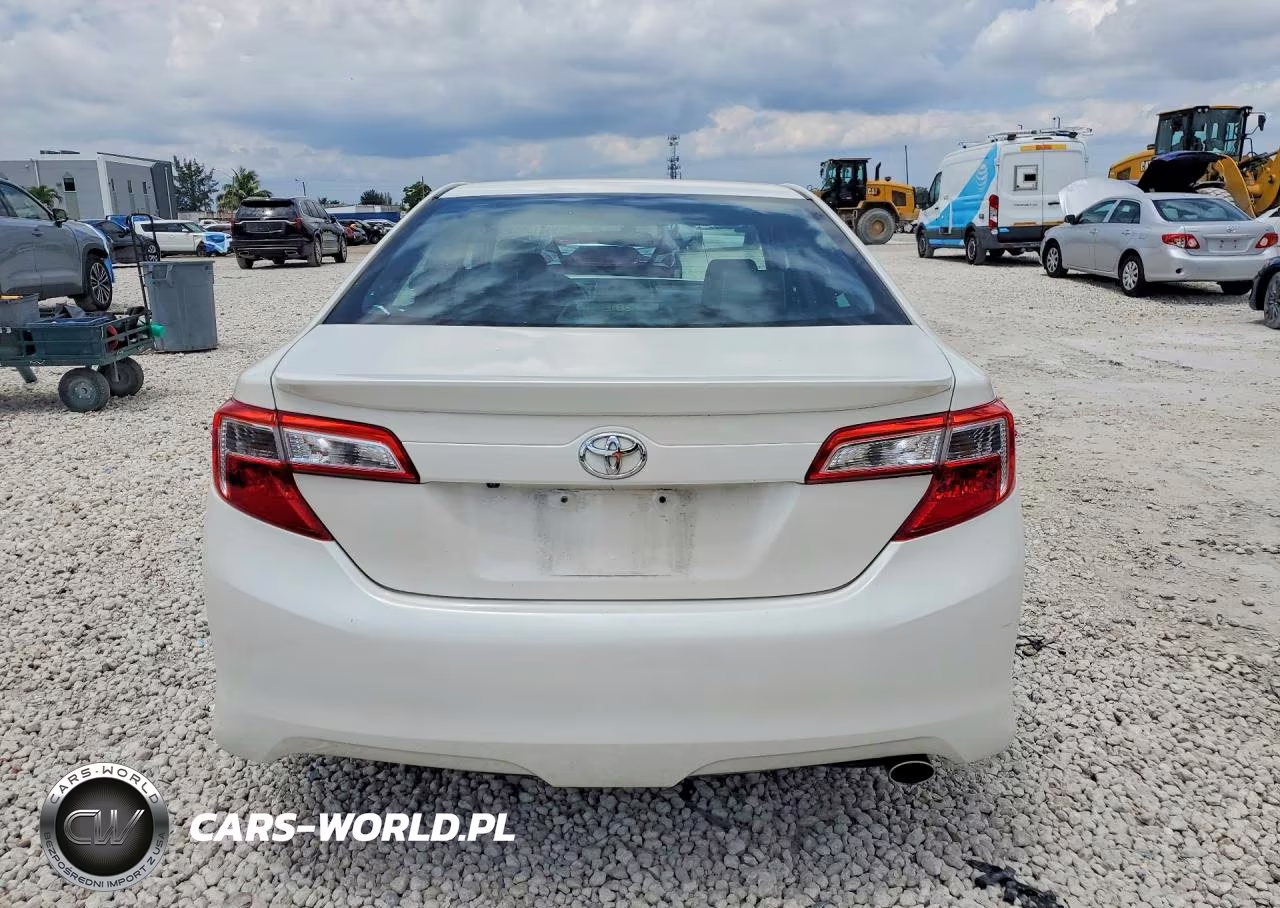 2014 Toyota Camry Se VIN:4T1BF1FK6EU444226 - 6