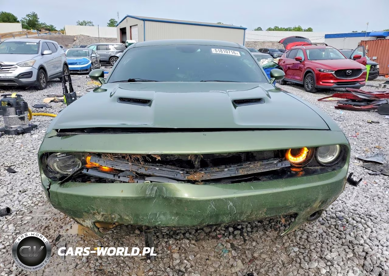 2019 Dodge Challenger Sxt VIN:2C3CDZAG7KH744683 - 5