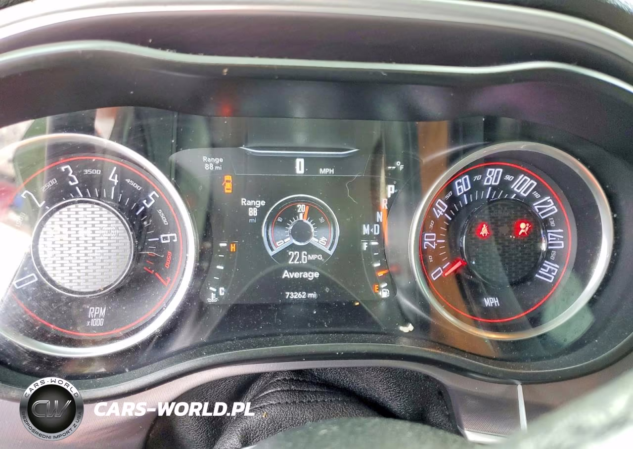 2019 Dodge Challenger Sxt VIN:2C3CDZAG7KH744683 - 9