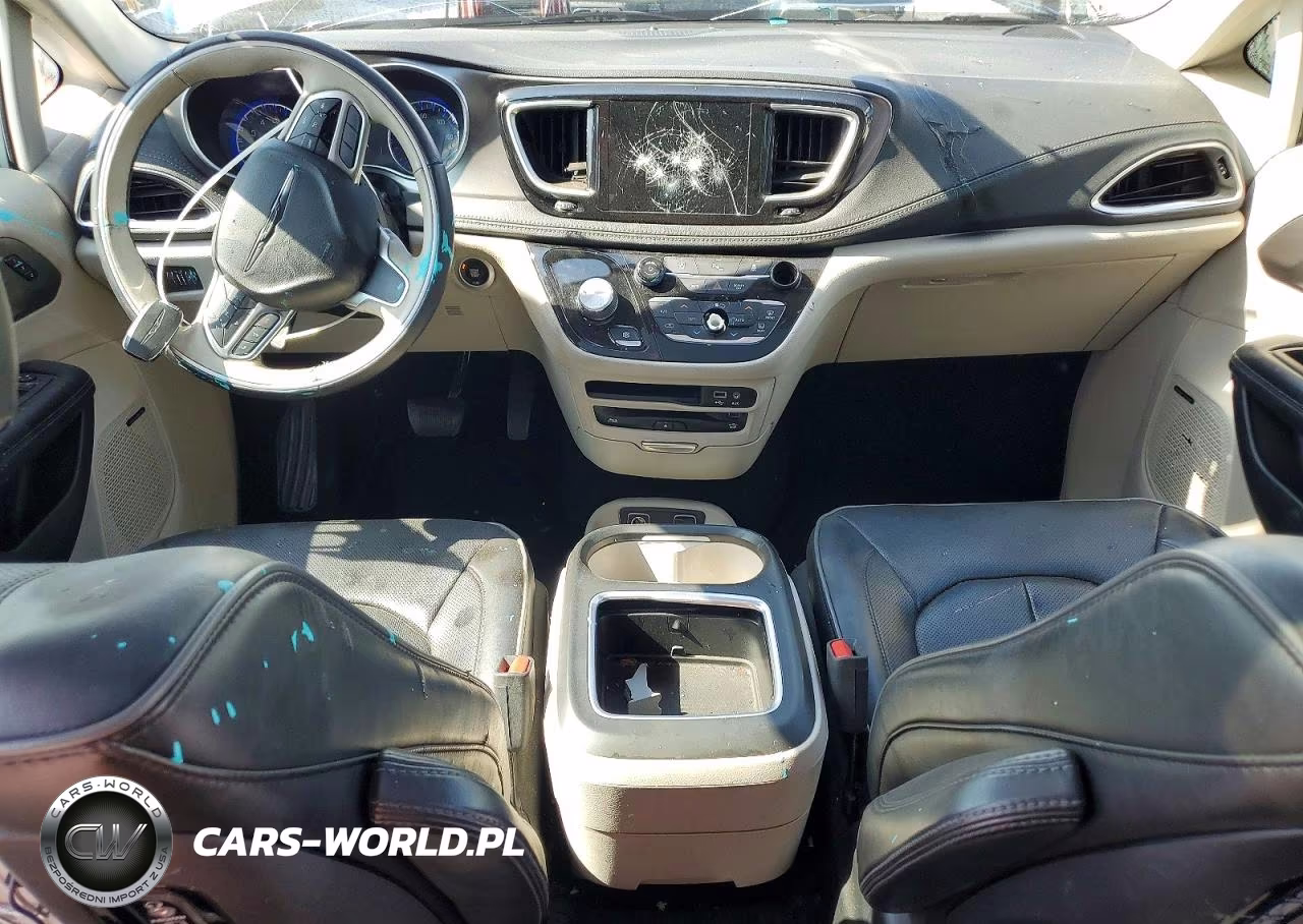 2018 Chrysler Pacifica Limited VIN:2C4RC1GG1JR251642 - 8