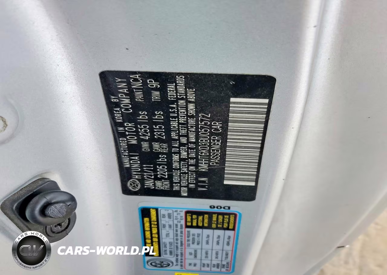 2011 Hyundai Genesis Coupe 2.0T VIN:KMHHT6KD3BU057572 - 12