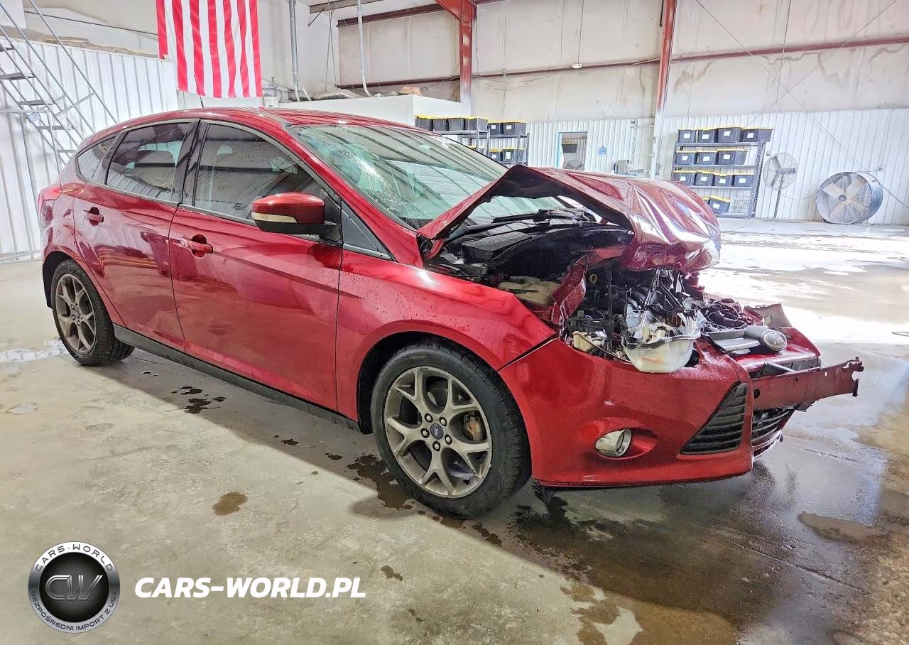 2013 Ford Focus Se VIN:1FADP3K23DL137991 - 4