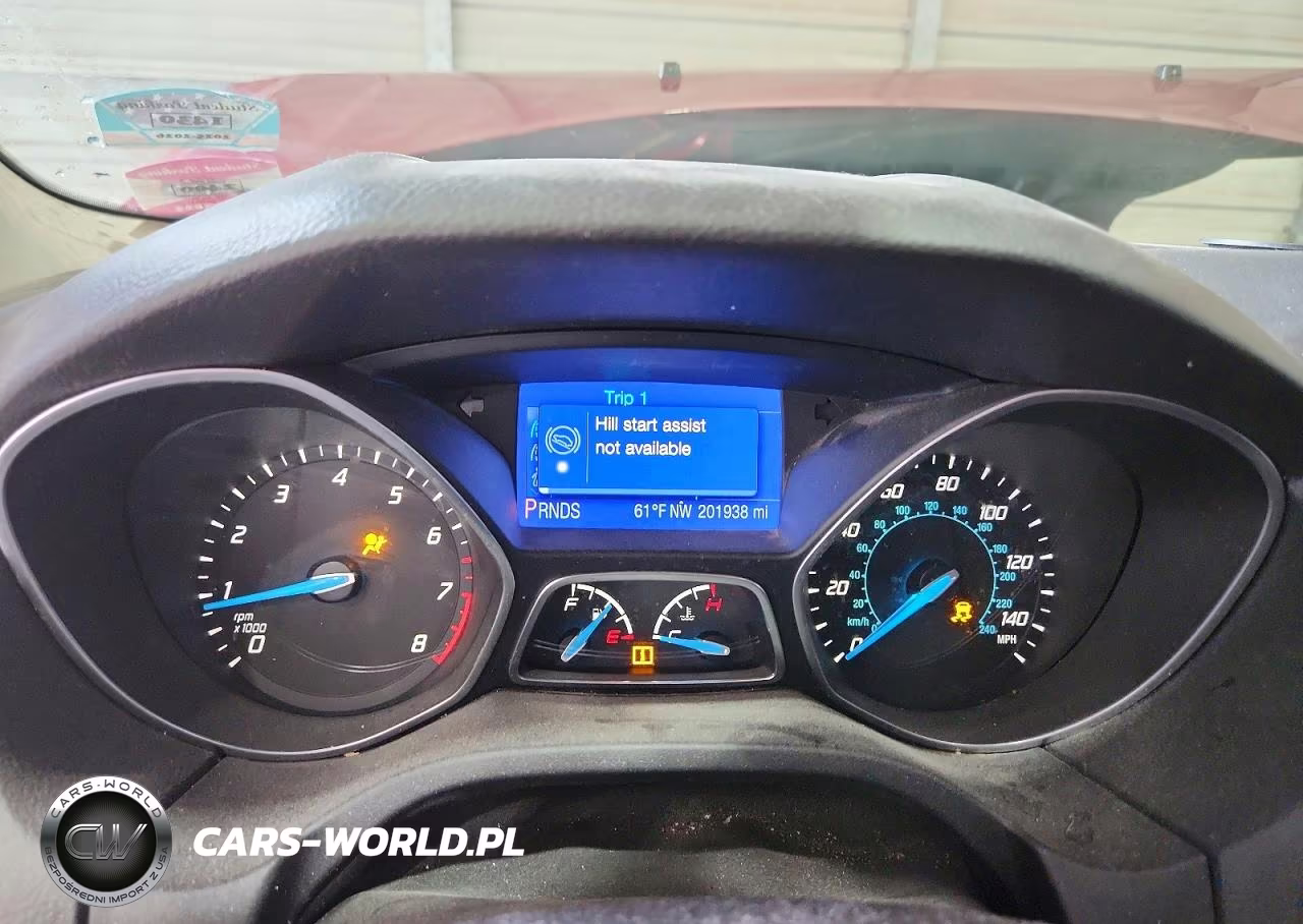 2013 Ford Focus Se VIN:1FADP3K23DL137991 - 9