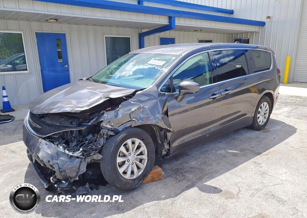 2019 Chrysler Pacifica Touring Plus