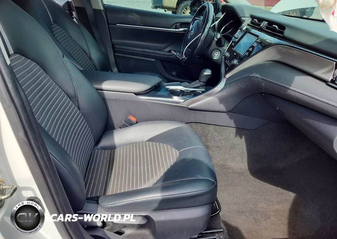2020 Toyota Camry Se VIN:4T1G11AK3LU394524 - 7