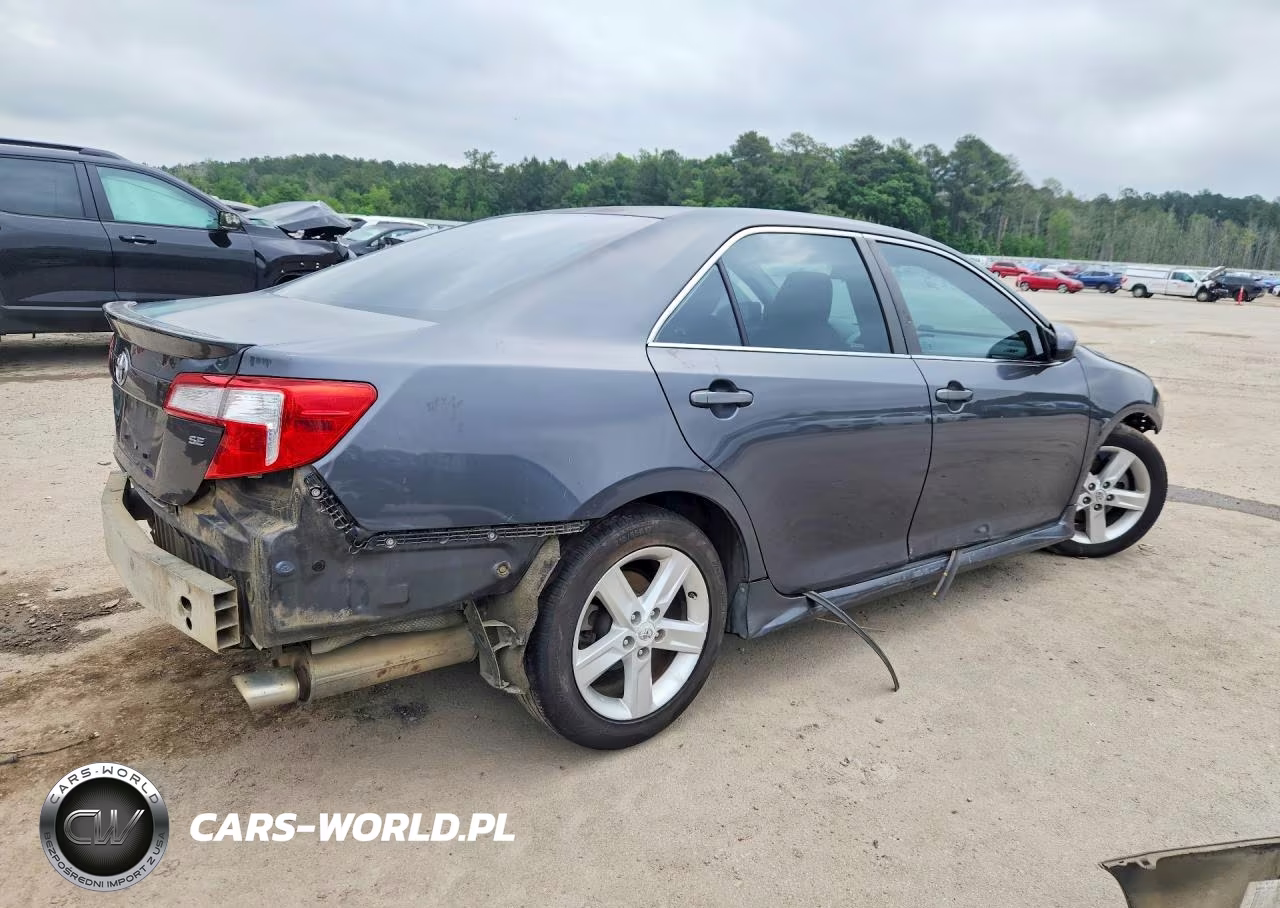 2012 Toyota Camry Se VIN:4T1BF1FK4CU065464 - 3