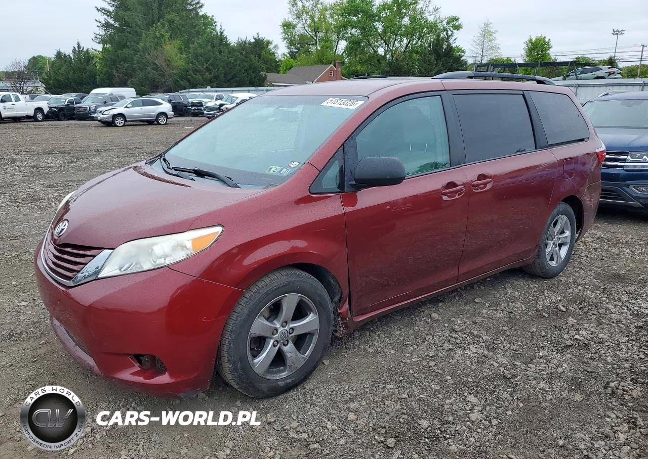 2015 Toyota Sienna Le