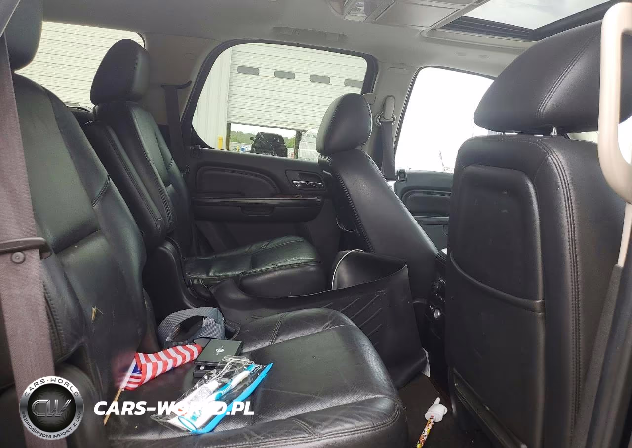 2011 Cadillac Escalade Premium VIN:1GYS3CEF0BR349764 - 11