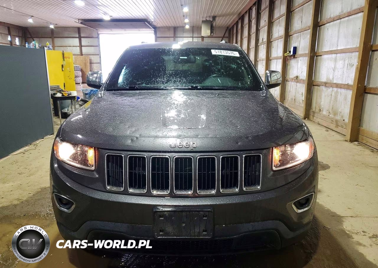 2015 Jeep Grand Cherokee Laredo VIN:1C4RJFAG5FC941230 - 5