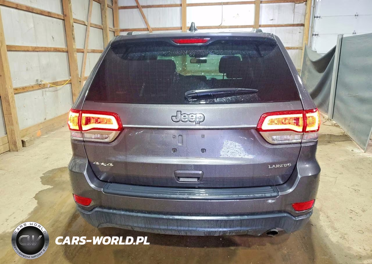 2015 Jeep Grand Cherokee Laredo VIN:1C4RJFAG5FC941230 - 6