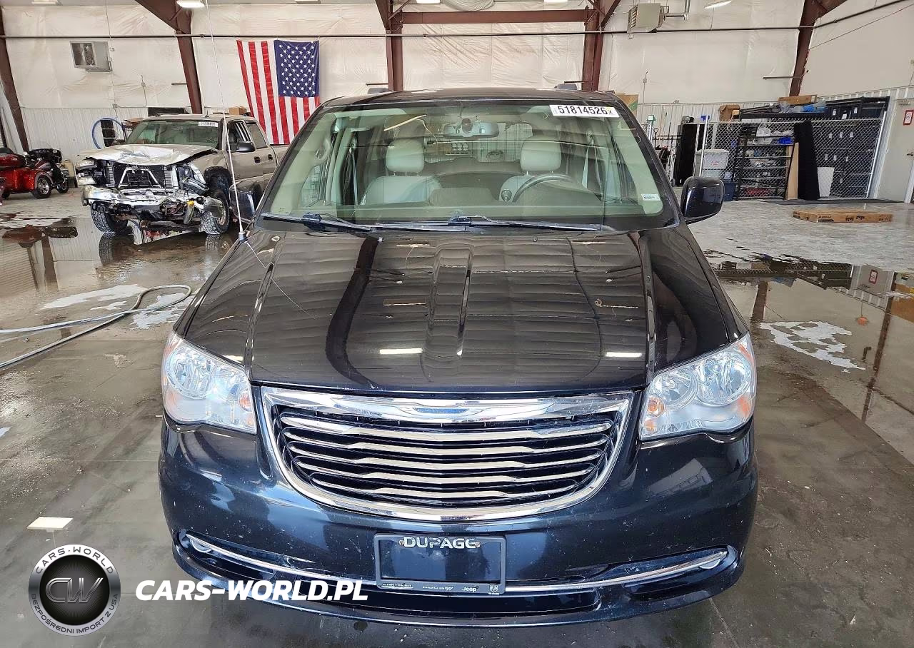 2016 Chrysler Town & Country Touring VIN:2C4RC1BG8GR199913 - 5