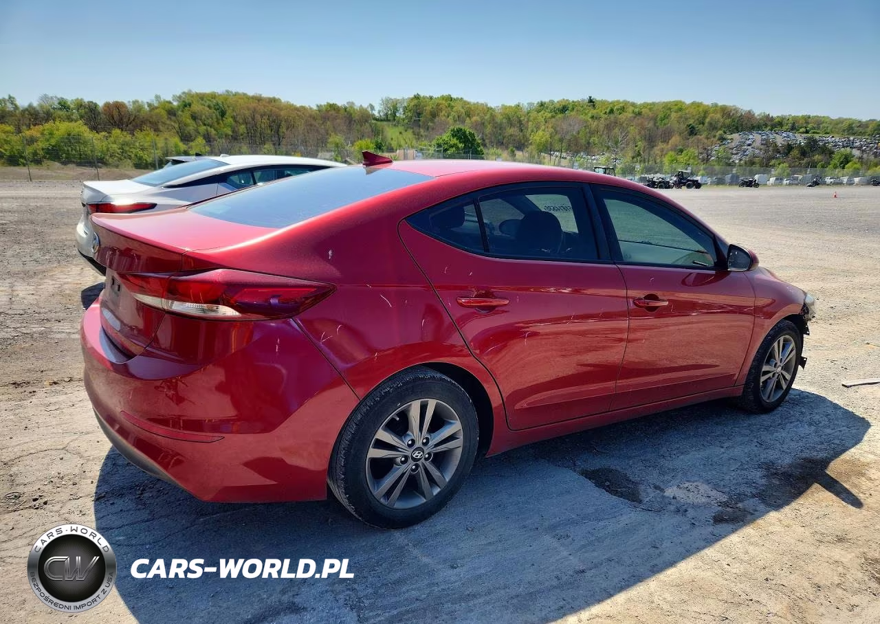 2017 Hyundai Elantra Value Edition VIN:5NPD84LF0HH182122 - 3