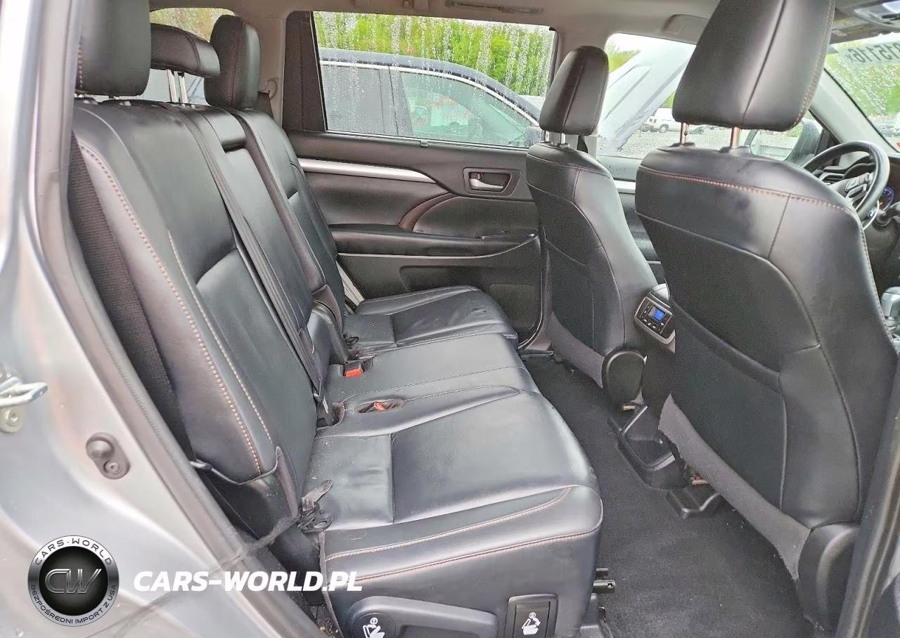2019 Toyota Highlander Xle VIN:5TDJZRFH9KS622351 - 11