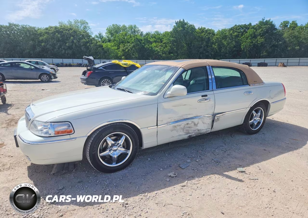 2004 Lincoln Townhouse Town Car Ultimate