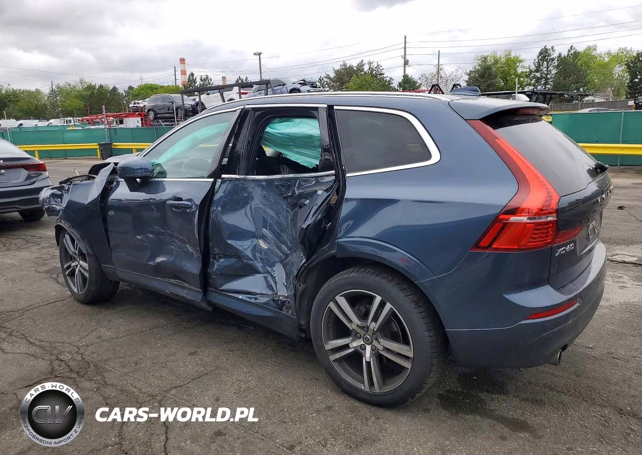2021 Volvo Xc60 T5 Momentum VIN:YV4102RKXM1675825 - 2