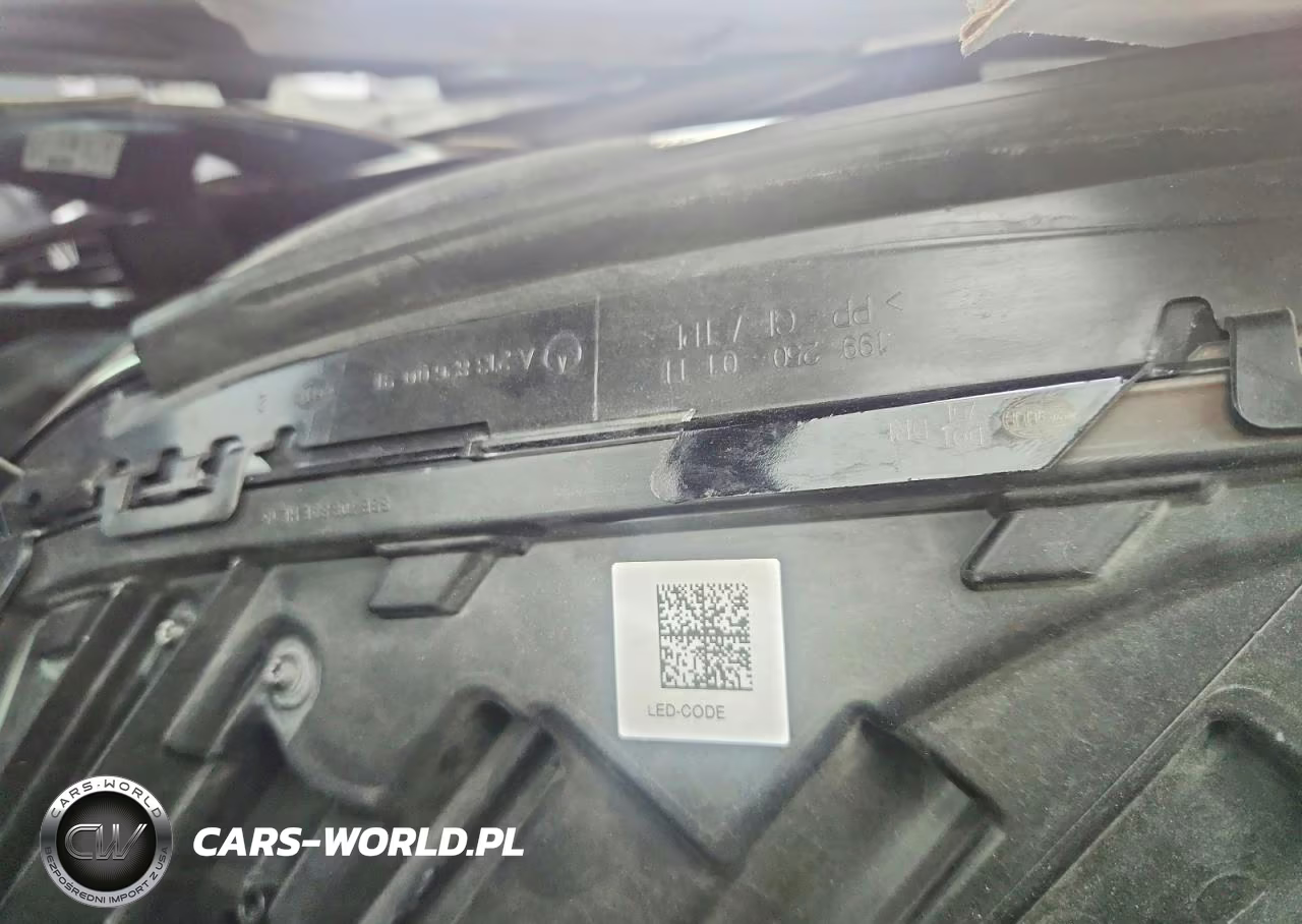 2020 Mercedes-Benz E 450 VIN:WDD1J6HB9LF119215 - 10