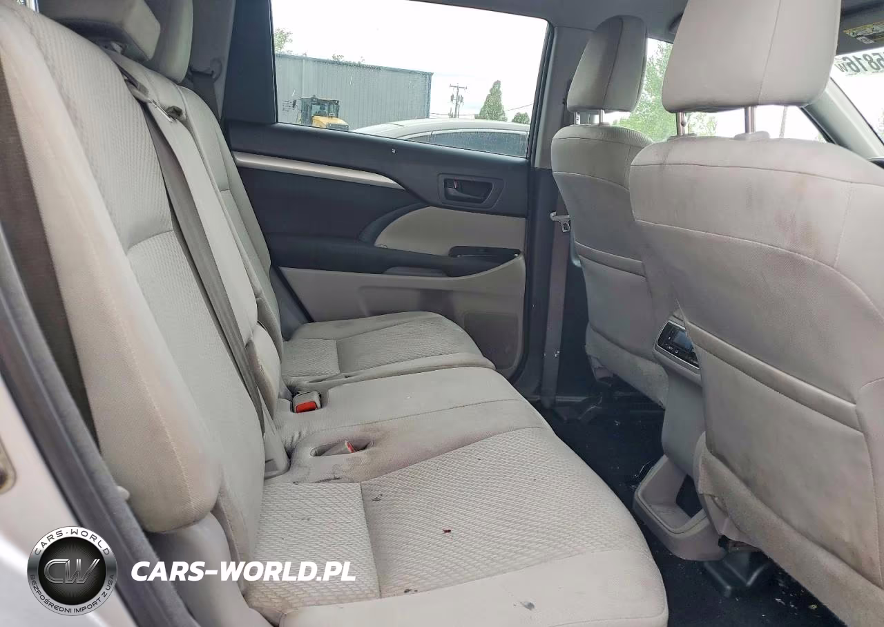 2017 Toyota Highlander Le VIN:5TDZARFH1HS026430 - 10