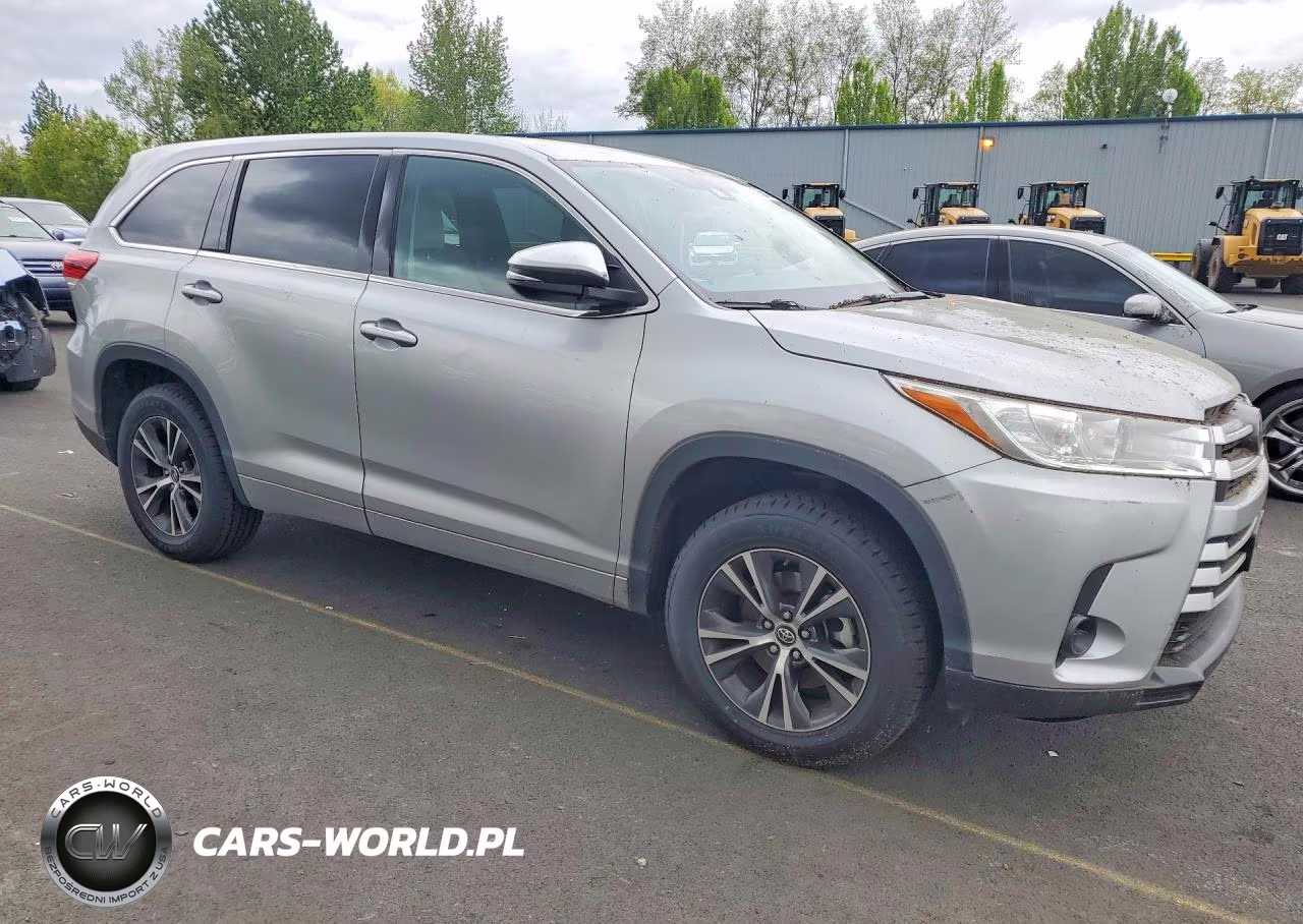 2017 Toyota Highlander Le VIN:5TDZARFH1HS026430 - 4