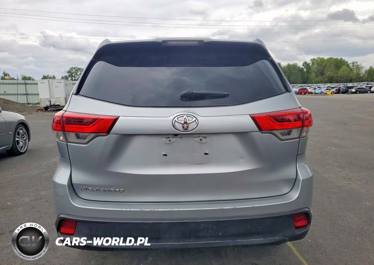 2017 Toyota Highlander Le VIN:5TDZARFH1HS026430 - 6