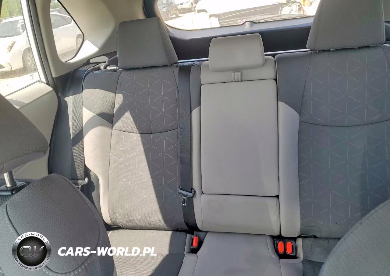 2019 Toyota Rav4 Xle VIN:2T3P1RFV4KW012718 - 10