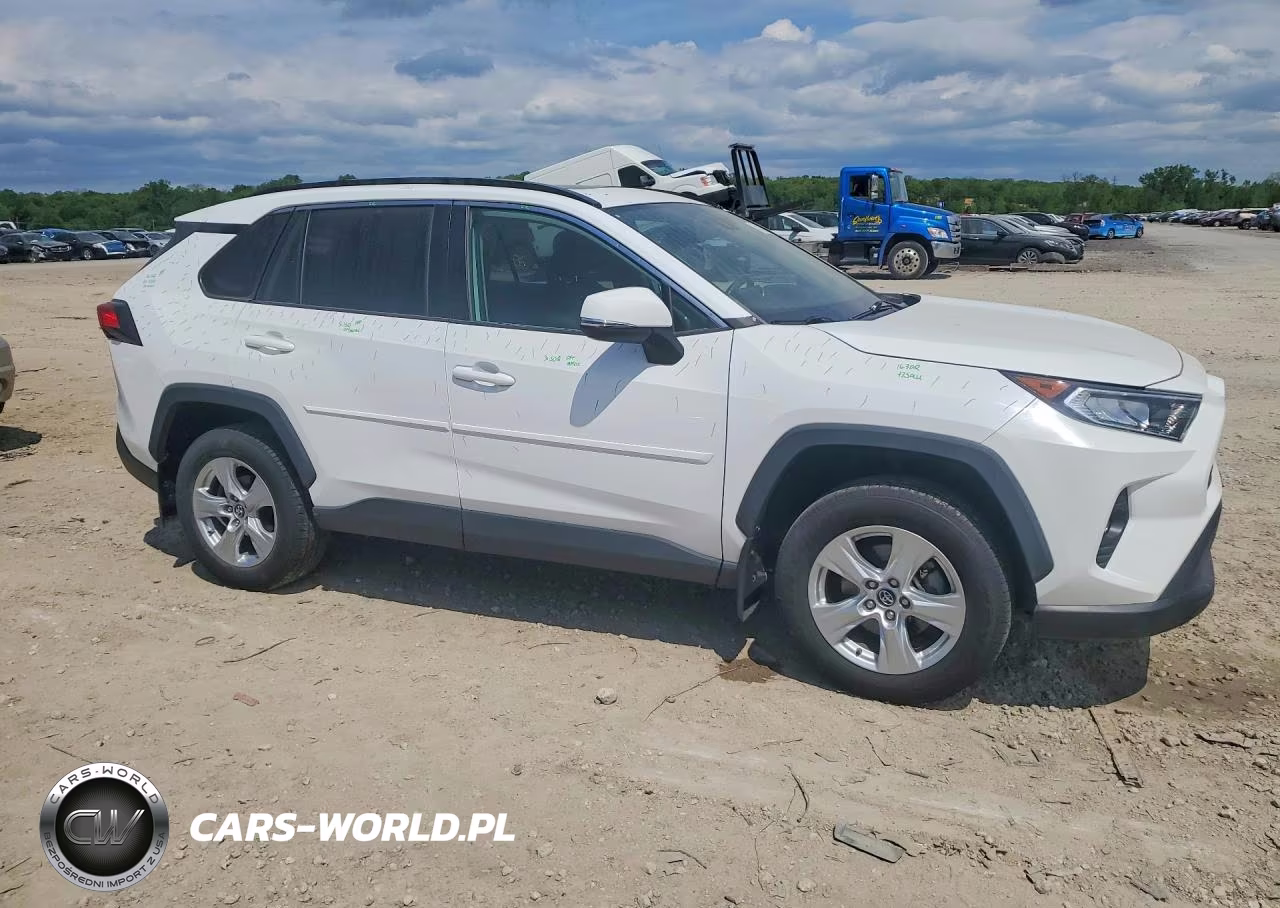 2019 Toyota Rav4 Xle VIN:2T3P1RFV4KW012718 - 4