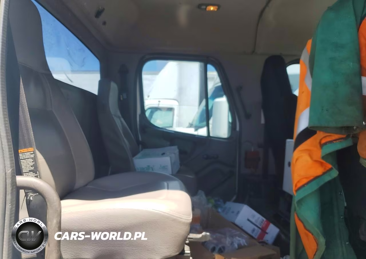 2016 Freightliner 108Sd Utility - Service Truck VIN:3ALAG0CY9GDHG5424 - 6