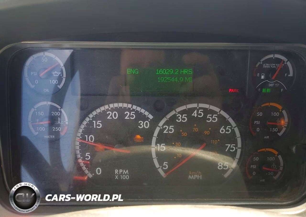 2016 Freightliner 108Sd Utility - Service Truck VIN:3ALAG0CY9GDHG5424 - 8