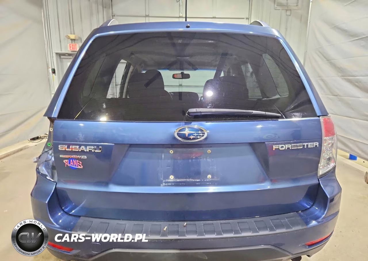 2011 Subaru Forester 2.5X Premium VIN:JF2SHBDC7BH744279 - 6