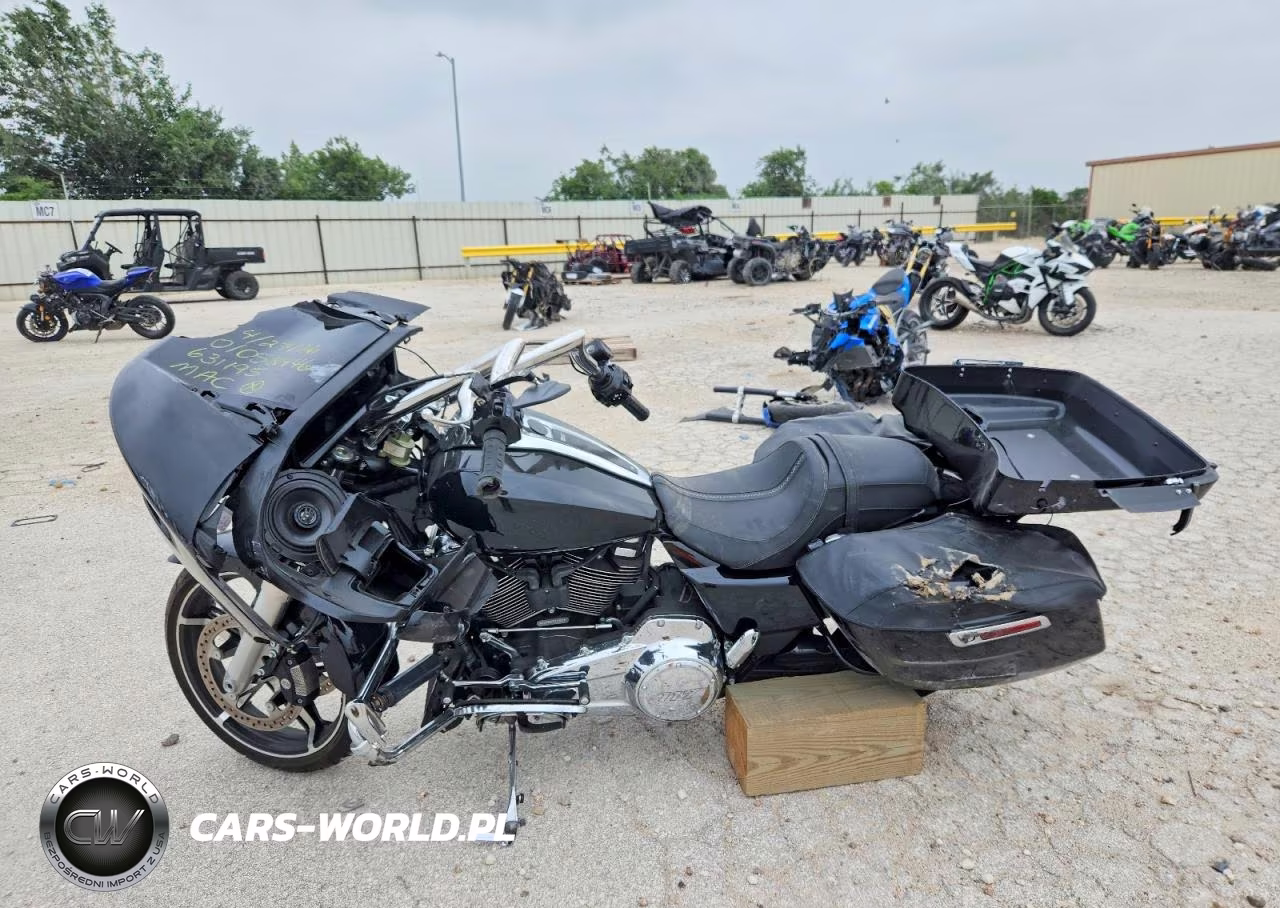 2024 Harley Davidson Fltrx VIN:1HD1KH710RB631195 - 3