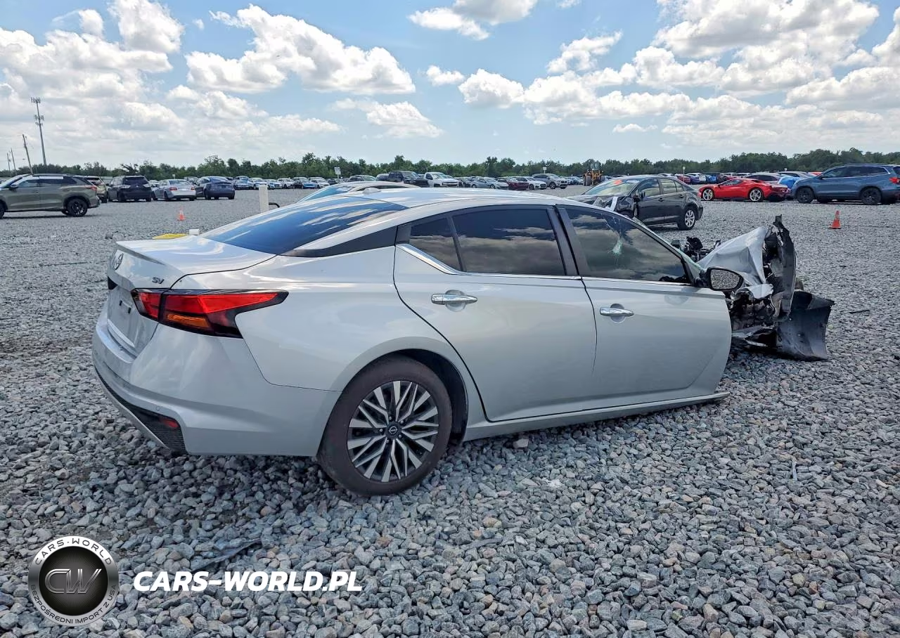 2023 Nissan Altima Sv VIN:1N4BL4DV1PN340029 - 3
