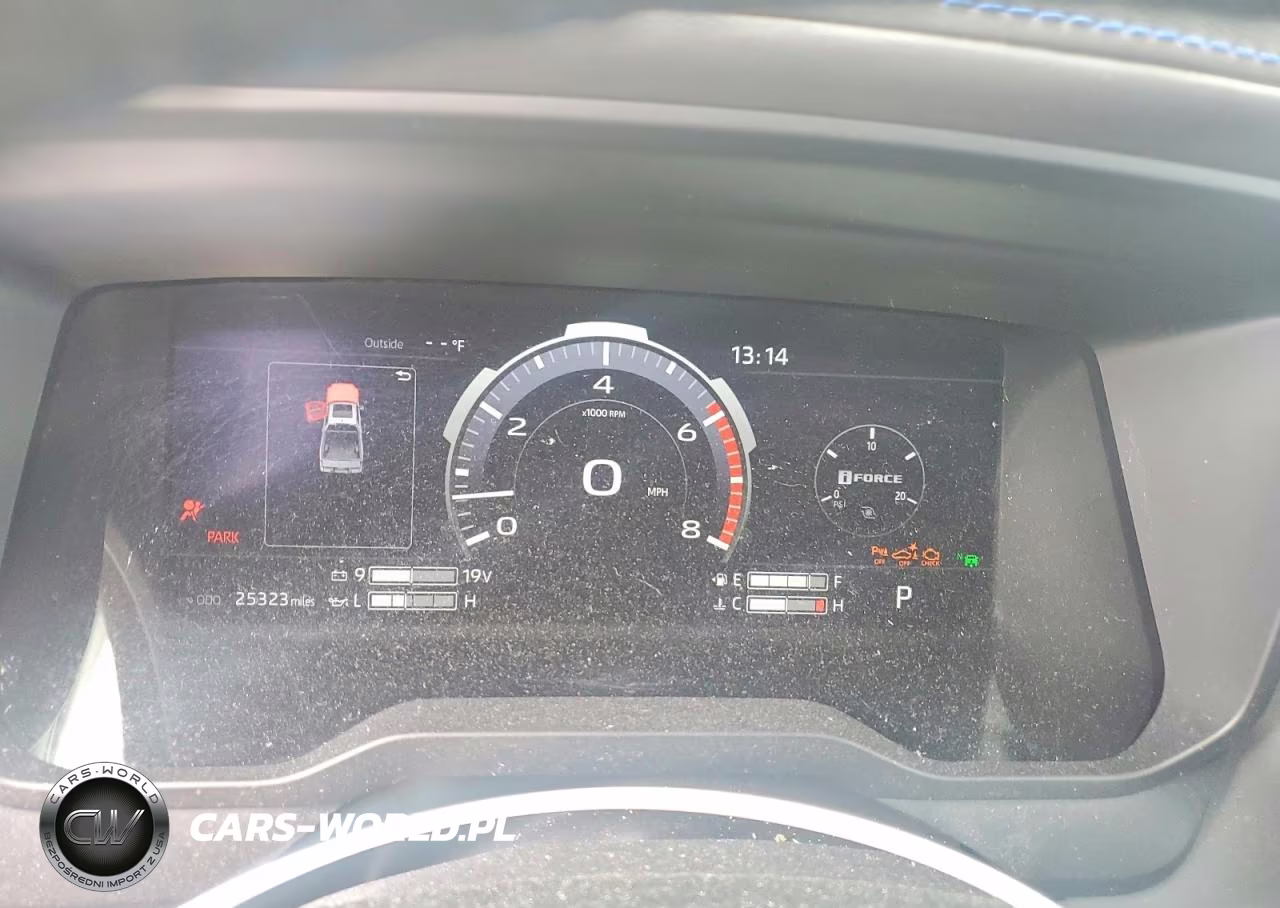 2023 Toyota Tundra Platinum VIN:5TFNA5EC8PX013969 - 9
