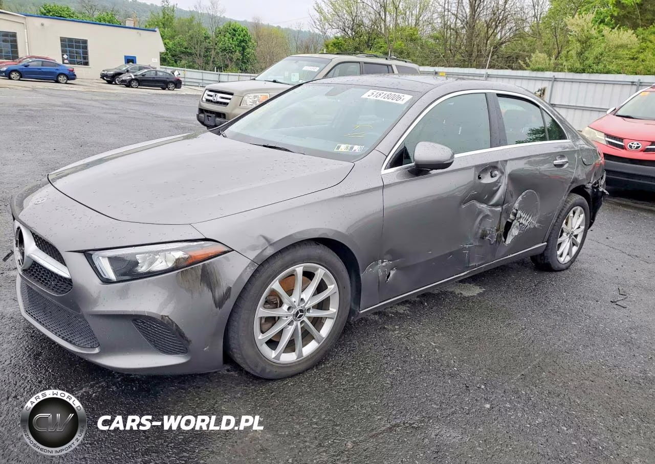 2019 Mercedes-Benz A 220 – zdjęcie 1 z 12