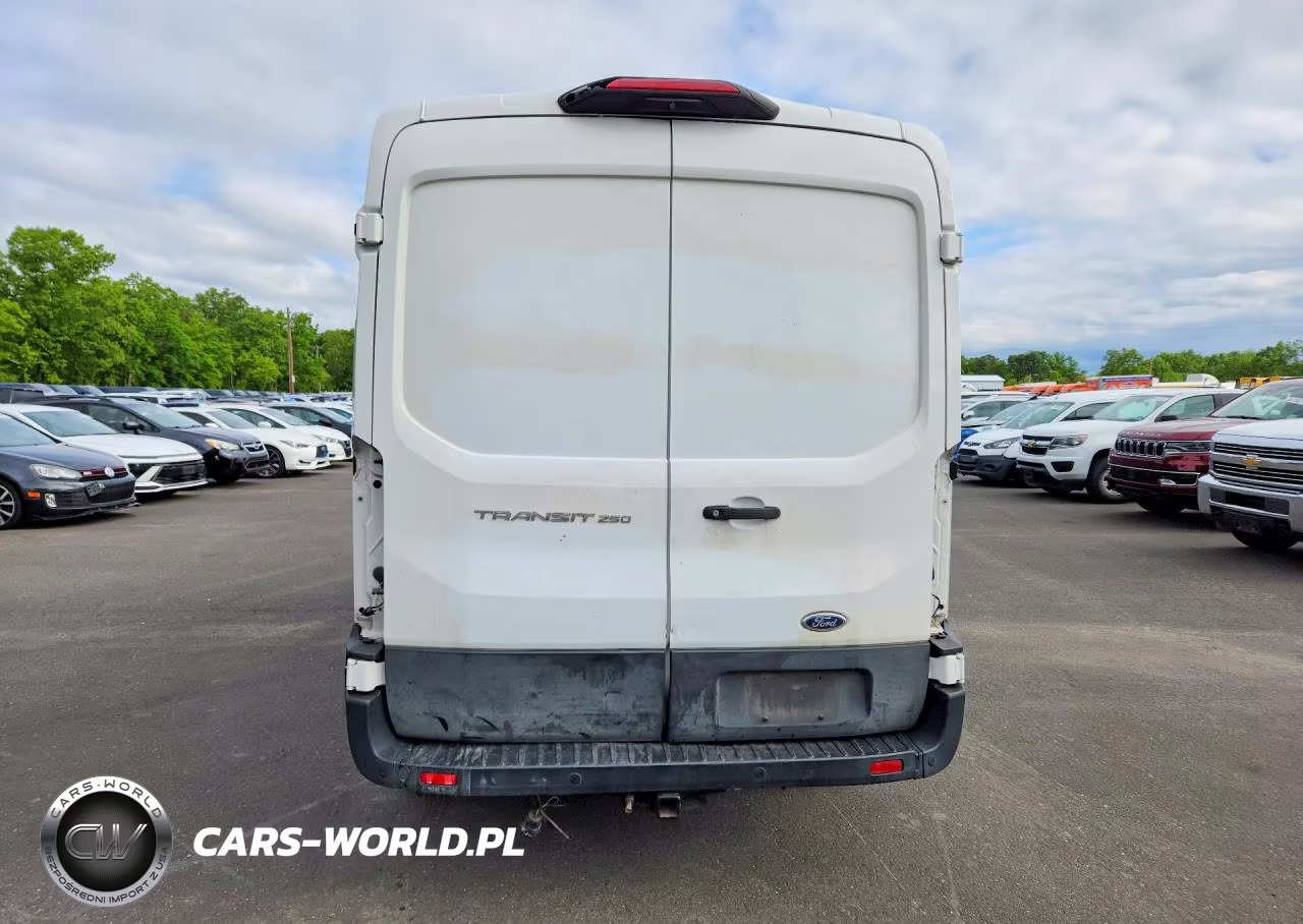 2020 Ford Transit T-250 VIN:1FTBR1C86LKB74752 - 6