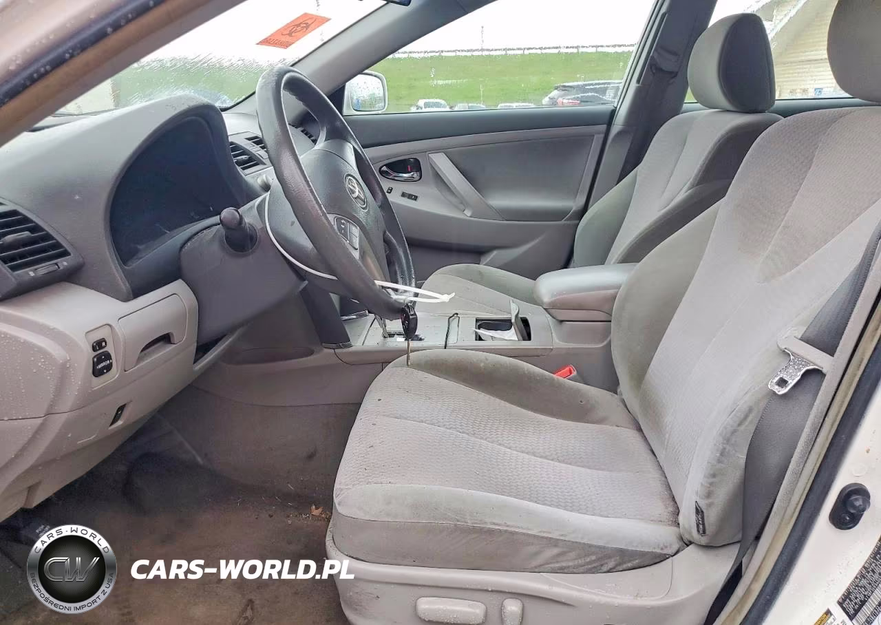 2010 Toyota Camry Le VIN:4T1BF3EKXAU551917 - 7