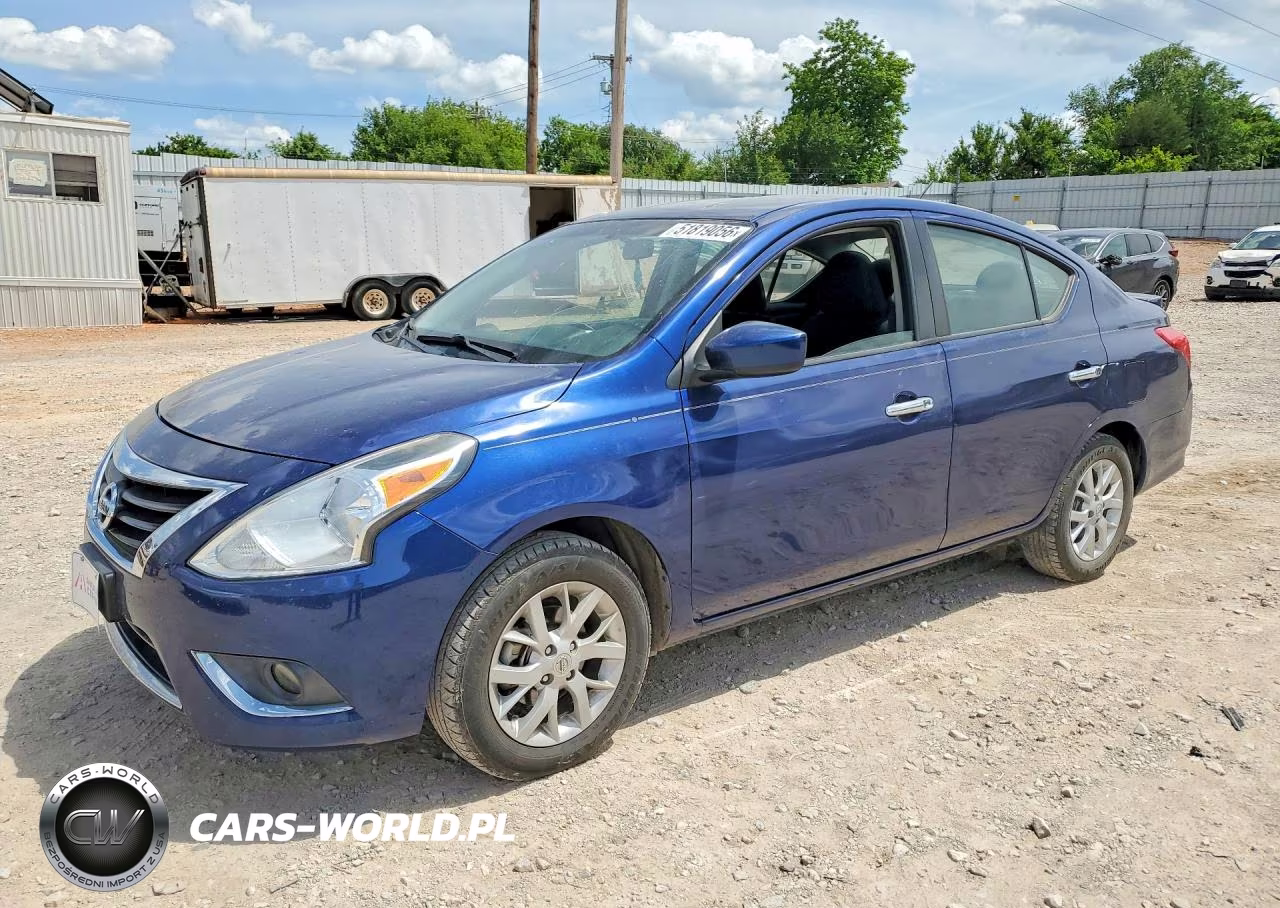 2018 Nissan Versa Sv