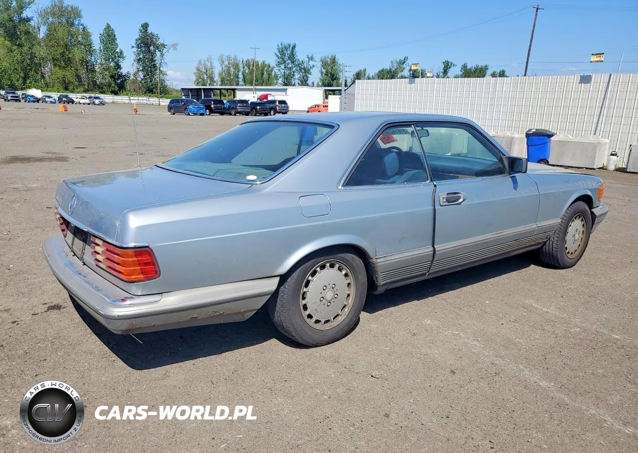 1982 Mercedes-Benz 380 Sec VIN:WDBCA43A6CB001733 - 3