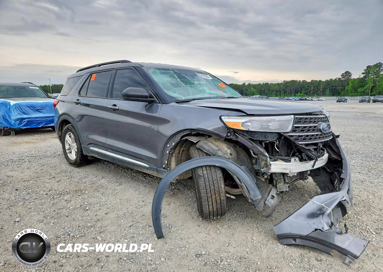 2022 Ford Explorer Xlt VIN:1FMSK7DH8NGB80057 - 4