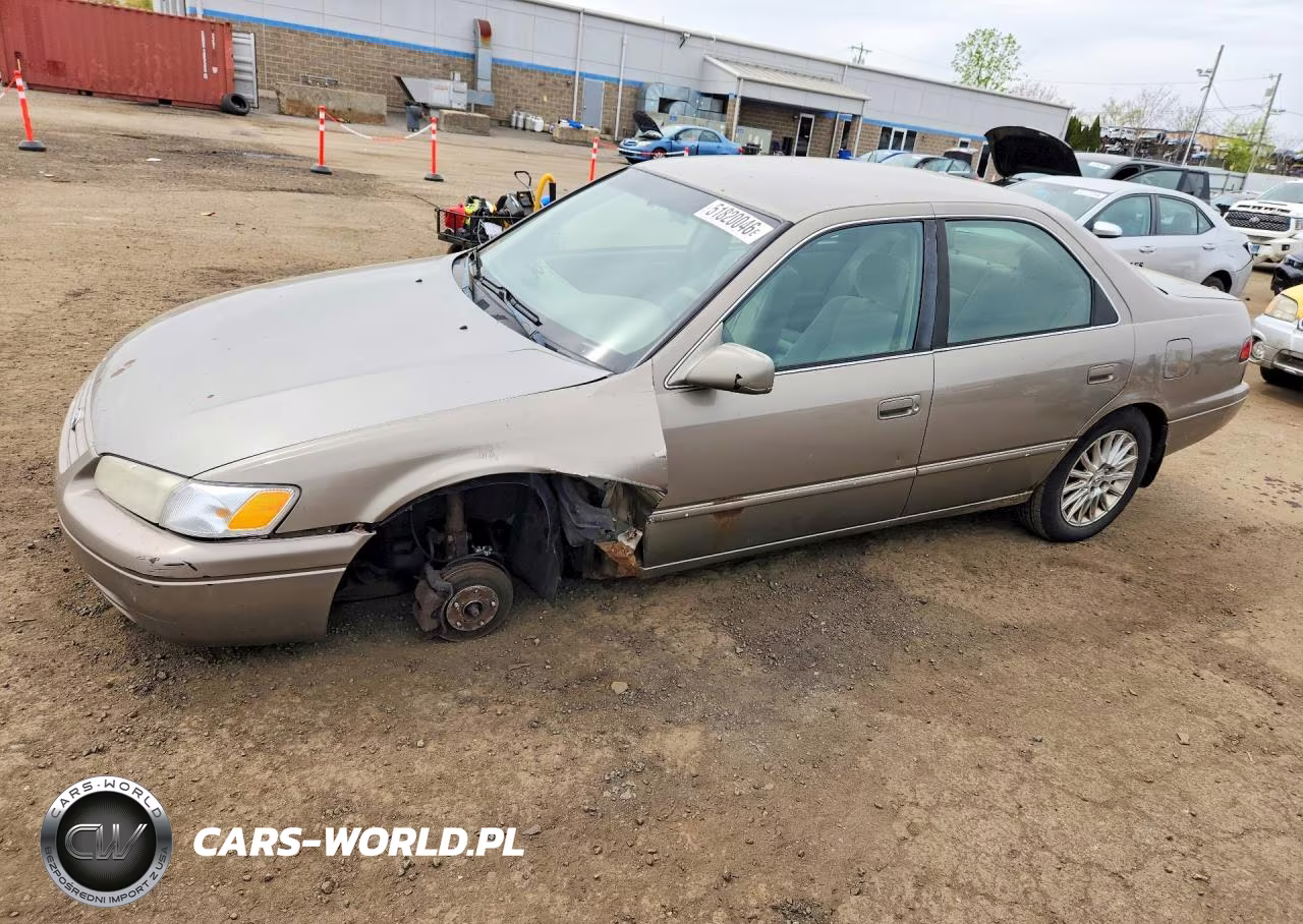 1999 Toyota Camry Le