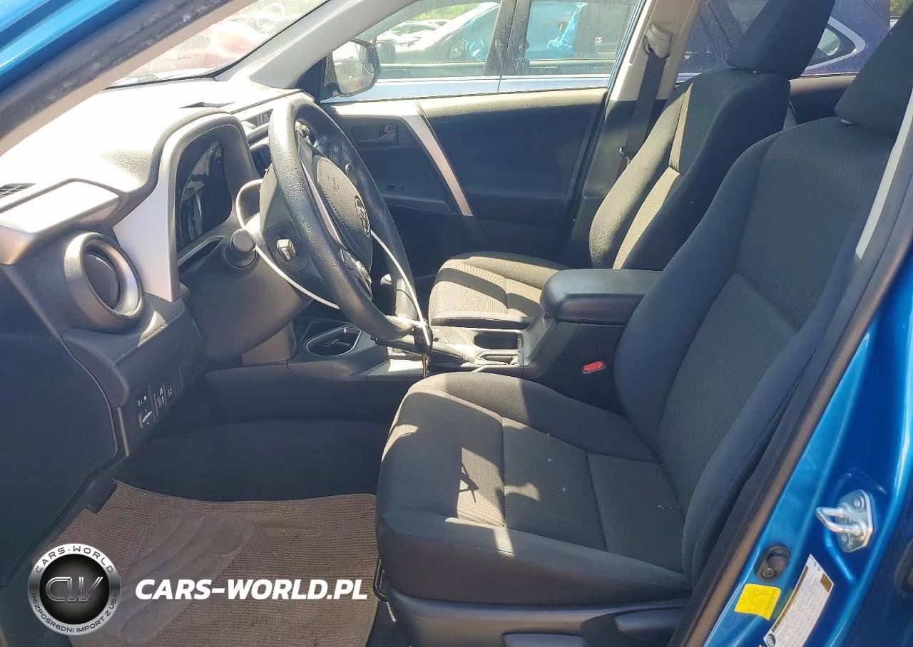 2017 Toyota Rav4 Le VIN:JTMZFREV5HJ123054 - 7